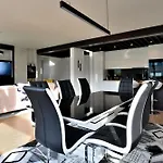 Villa A