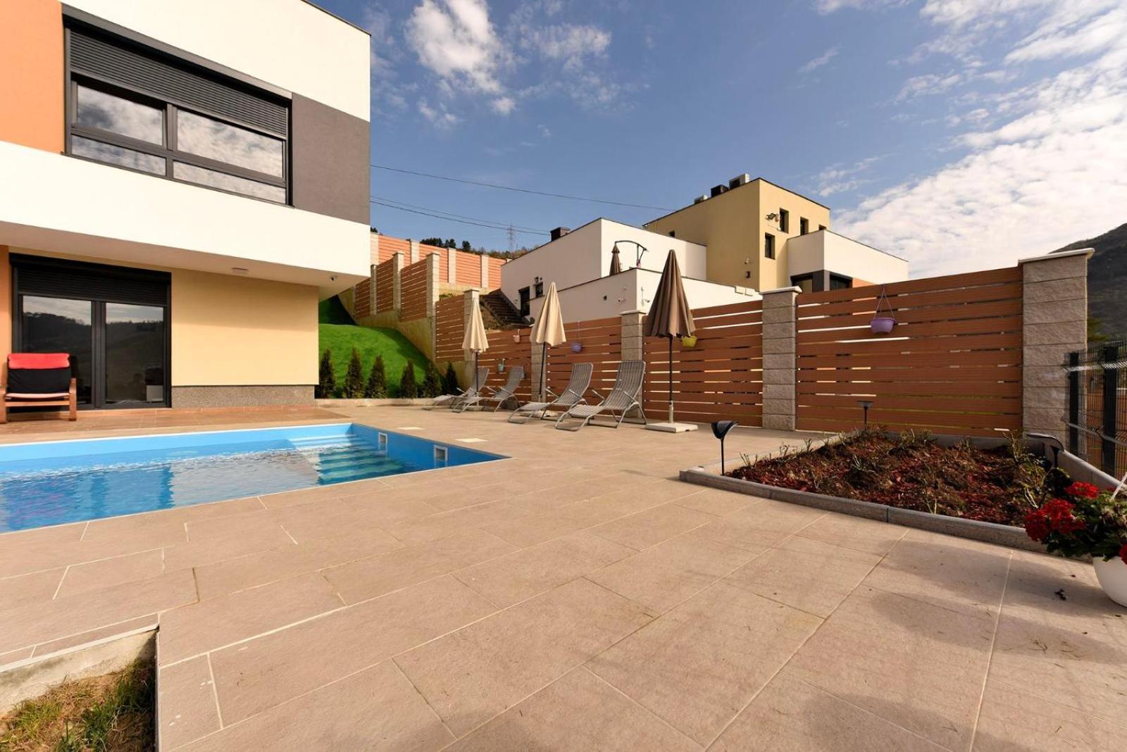 Villa A SJJ