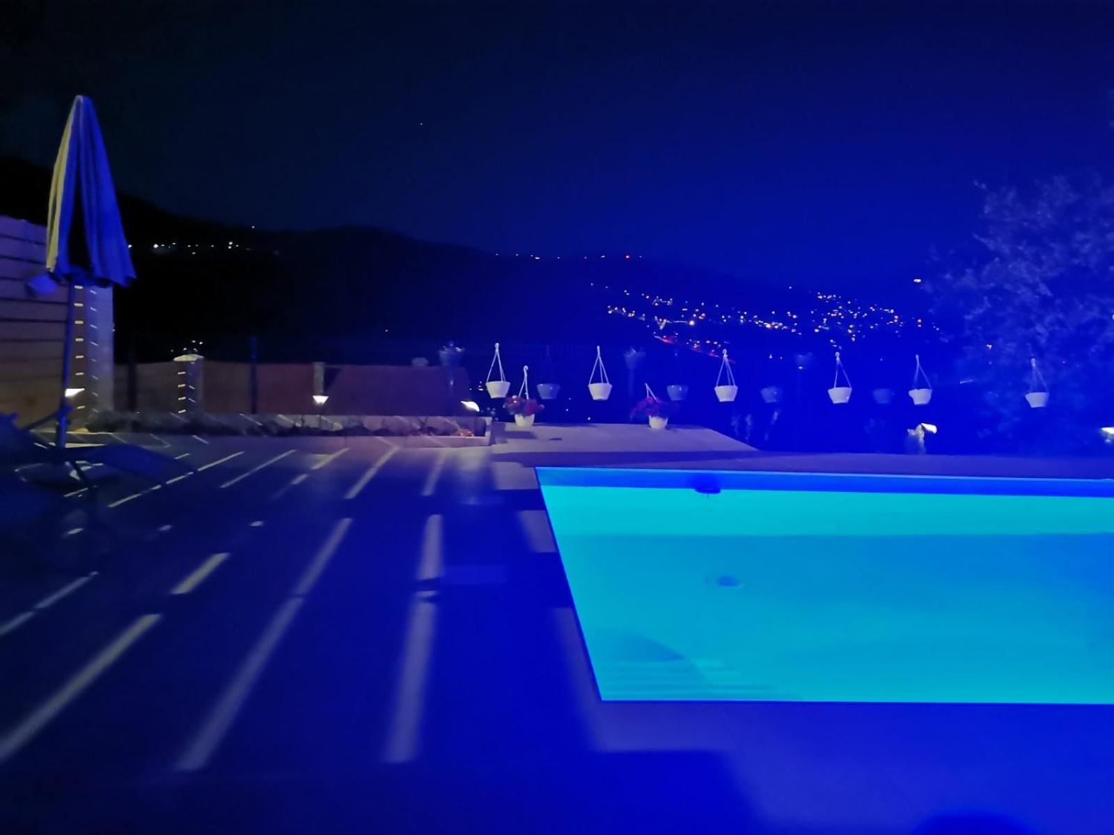 Villa A